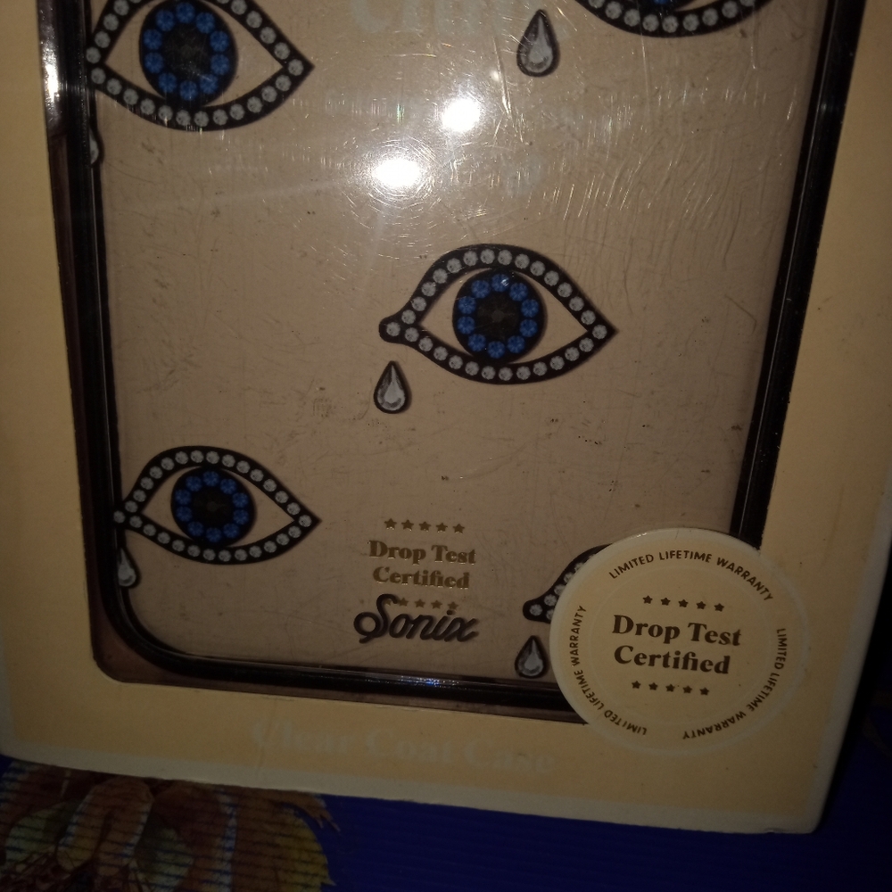 Phone case - Picture 4 of 4